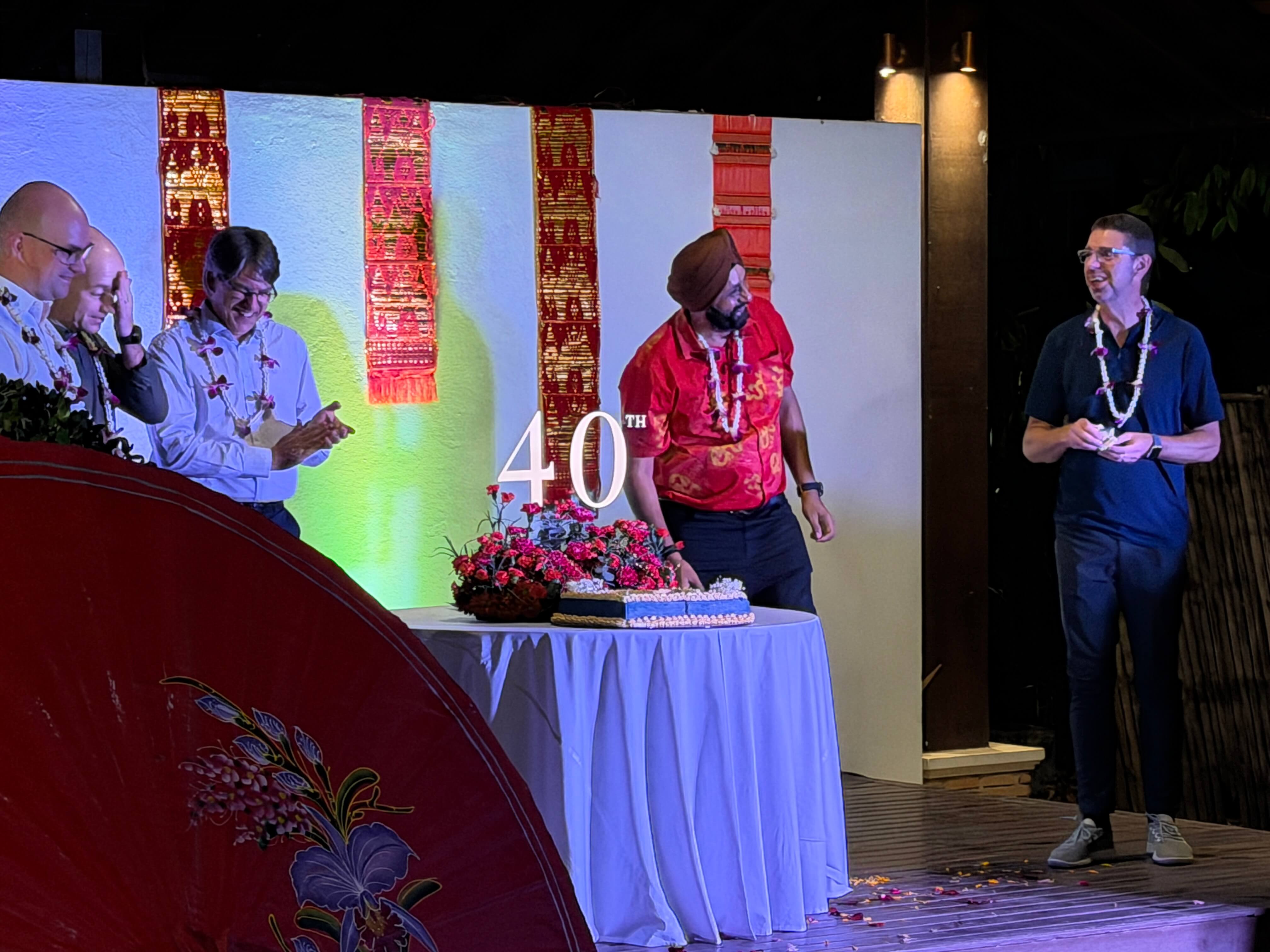 Cultural performance and cake at the Thailand 40th anniversary celebration